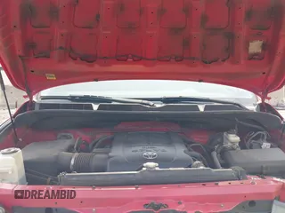 2012 Toyota Tundra z VIN 5TFUY5F16CX231794, wystawiony jako IAAI lot #42454478 z przebiegiem 249 756 mil mil oraz . Historia ofert i sprzedaży dostępna na DreamBid. Obrazek 10.