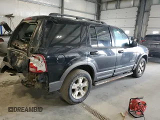 2002 Ford Explorer XLT z VIN 1FMZU73E62UC79442, wystawiony jako Copart lot #49327945 z przebiegiem 223 283 mil mil oraz Czysty tytuł • Clean title. Historia ofert i sprzedaży dostępna na DreamBid. Obrazek 3.