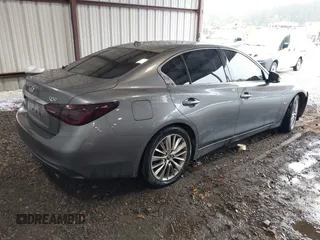 2019 Infiniti Q50 3.0t Signature Edition with VIN JN1EV7APXKM519048, listed as a IAAI auction lot 40445241 with 99,705 mi miles. Bid and sale history available at carsss.com. Image 4.