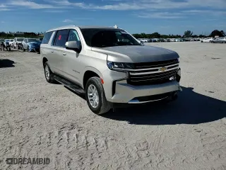 2021 Chevrolet Suburban LT with VIN 1GNSCCKD0MR313964, listed as a Copart auction lot 47876455 with 30,213 mi miles and Salvage Title. Bid and sale history available at carsss.com. Image 14.