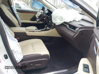 2019 Lexus RX with VIN 2T2BZMCA6KC197075, listed as a IAAI auction lot 41787501 with 64,478 mi miles. Bid and sale history available at carsss.com. Image 5.