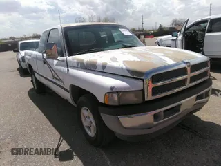 1996 Dodge 1500 with VIN 1B7HC13Z4TJ151867, listed as a IAAI auction lot 42054168 with 293,637 mi miles and . Bid and sale history available at carsss.com. Image 1.