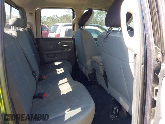 2017 Ram 1500 SLT z VIN 1C6RR6GGXHS786190, wystawiony jako IAAI lot #41822528 z przebiegiem 174 381 mil mil oraz . Historia ofert i sprzedaży dostępna na DreamBid. Obrazek 8.