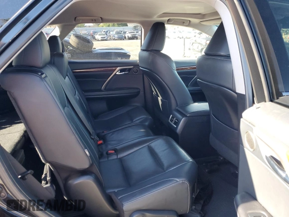 2019 Lexus RX 350L Premium z VIN JTJGZKCA6K2013537, wystawiony jako Copart lot #49513805 z przebiegiem 28 025 mil mil oraz Szkody całkowita. Historia ofert i sprzedaży dostępna na DreamBid. Obrazek 10.