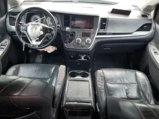 2015 Toyota Sienna SE with VIN 5TDXK3DC6FS689563, listed as a Copart auction lot 60798185 with 170,128 mi miles and Salvage title. Bid and sale history available at DreamBid. Image 8.