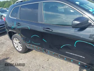 2016 Jeep Cherokee Latitude с VIN 1C4PJLCB4GW287540, выставлен на аукционе IAAI как лот 42517646 с пробегом 154 501 миль миль и . История ставок и продаж доступна на DreamBid. Изображение 19.