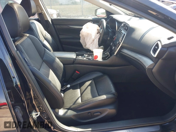 2017 Nissan Maxima SV with VIN 1N4AA6AP1HC437294, listed as a IAAI auction lot 41761296 with 1 mi miles. Bid and sale history available at carsss.com. Image 5.