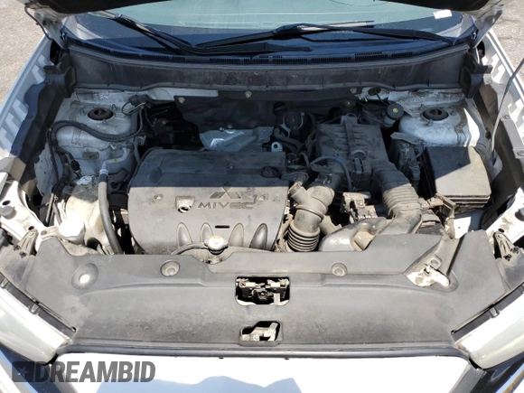 2017 Mitsubishi Outlander ES z VIN JA4AR3AU7HZ032944, wystawiony jako Copart lot #62033455 z przebiegiem 301 057 mil mil oraz Czysty tytuł • Clean title. Historia ofert i sprzedaży dostępna na DreamBid. Obrazek 12.