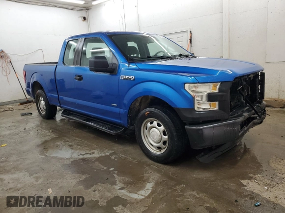 2015 Ford F-150 XL with VIN 1FTEX1CP9FKE25259, listed as a Copart auction lot 52537845 with 201,509 mi miles and Clean Title. Bid and sale history available at carsss.com. Image 4.