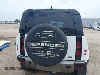 2023 Land Rover Defender X-Dynamic SE с VIN SALE27EUXP2114986, выставлен на аукционе IAAI как лот 42302857 с пробегом 29 384 миль миль и . История ставок и продаж доступна на DreamBid. Изображение 17.
