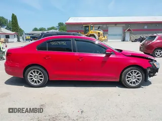 2012 Volkswagen Jetta SE z VIN 3VWDP7AJ7CM421953, wystawiony jako IAAI lot #42504092 z przebiegiem 105 027 mil mil oraz . Historia ofert i sprzedaży dostępna na DreamBid. Obrazek 18.