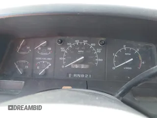 1994 Ford F-350 with VIN 1FTJW35K2REA09247, listed as a IAAI auction lot 42700543 with 157,000 mi miles and . Bid and sale history available at DreamBid. Image 7.