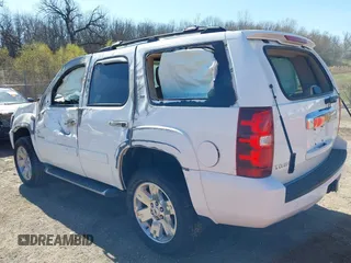 2013 Chevrolet Tahoe LT with VIN 1GNSKBE02DR280326, listed as a IAAI auction lot 42051269 with Not provided miles and . Bid and sale history available at DreamBid. Image 3.