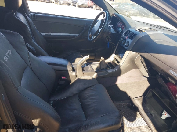 2005 Pontiac GTO with VIN 6G2VX12U05L472252, listed as a IAAI auction lot 41640672 with 141,191 mi miles. Bid and sale history available at carsss.com. Image 5.