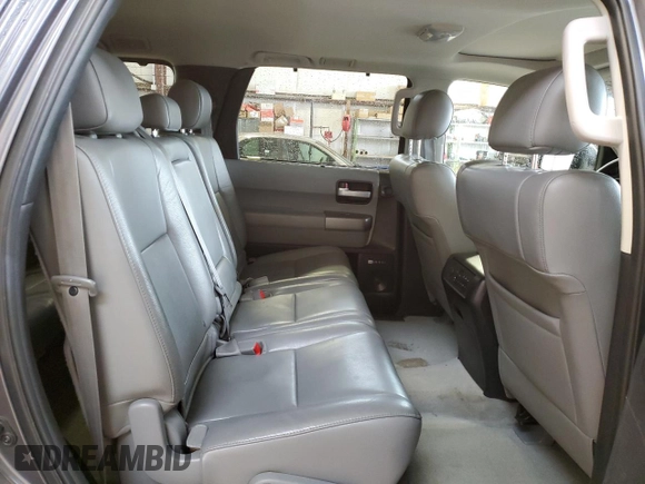 2011 Toyota Sequoia Limited with VIN 5TDJY5G18BS043025, listed as a Copart auction lot 86732534 with 199,813 mi miles and Salvage Title. Bid and sale history available at carsss.com. Image 11.