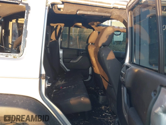 2018 Jeep Wrangler JK Unlimited Sport S with VIN 1C4BJWDG5JL862100, listed as a IAAI auction lot 40986228 with 1 mi miles. Bid and sale history available at carsss.com. Image 8.