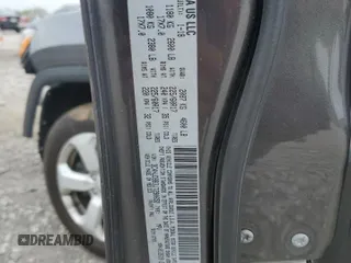 2018 Jeep Compass Latitude with VIN 3C4NJDBB3JT290652, listed as a Copart auction lot 50723415 with 69,579 mi miles and Salvage Title. Bid and sale history available at DreamBid. Image 13.