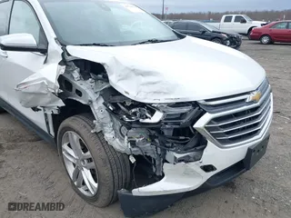 2018 Chevrolet Equinox Premier with VIN 2GNAXWEX6J6140692, listed as a IAAI auction lot 41729043 with 100,806 mi miles. Bid and sale history available at carsss.com. Image 6.