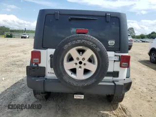 2013 Jeep Wrangler Unlimited Freedom z VIN 1C4BJWDG9DL542248, wystawiony jako Copart lot #58931345 z przebiegiem 215 667 mil mil oraz Czysty tytuł • Clean title. Historia ofert i sprzedaży dostępna na DreamBid. Obrazek 6.