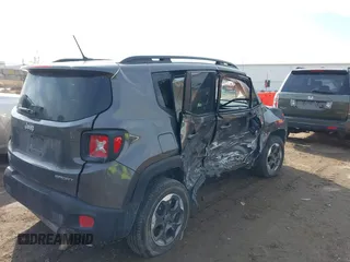 2017 Jeep Renegade Sport z VIN ZACCJBAB3HPG00961, wystawiony jako IAAI lot #41709631 z przebiegiem 90 765 mil mil oraz . Historia ofert i sprzedaży dostępna na DreamBid. Obrazek 4.