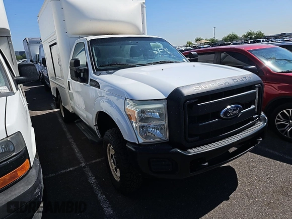 2015 Ford F-250 XL with VIN 1FDBF2B64FED21552, listed as a IAAI auction lot 42671245 with 266,037 mi miles and . Bid and sale history available at DreamBid. Image 2.