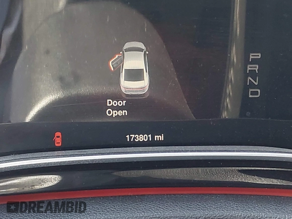 2014 Dodge Dart Aero with VIN 1C3CDFDH2ED721283, listed as a IAAI auction lot 41696078 with 173,801 mi miles and . Bid and sale history available at carsss.com. Image 7.