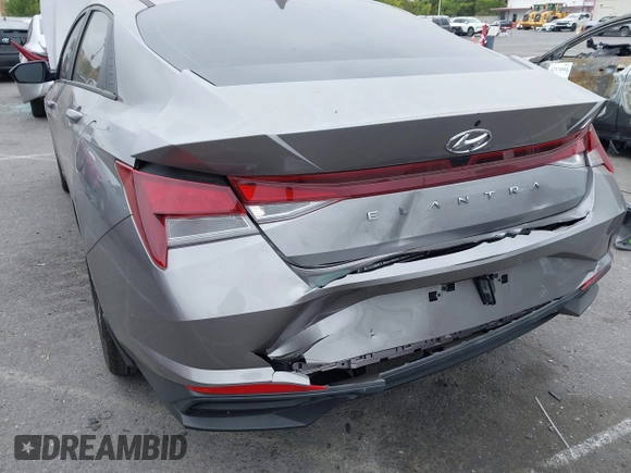 2023 Hyundai Elantra SEL z VIN KMHLS4AG5PU609271, wystawiony jako IAAI lot #42374280 z przebiegiem 27 711 mil mil oraz . Historia ofert i sprzedaży dostępna na DreamBid. Obrazek 6.