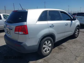 2011 Kia Sorento LX with VIN 5XYKT3A12BG031790, listed as a IAAI auction lot 42019848 with 170,413 mi miles. Bid and sale history available at carsss.com. Image 4.