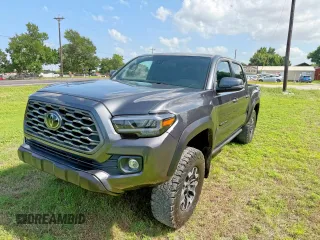 2021 Toyota Tacoma SR с VIN 3TMCZ5AN3MM441215, выставлен на аукционе Copart как лот 64744385 с пробегом 30 503 миль миль и Списание • Salvage title. История ставок и продаж доступна на DreamBid. Изображение 2.
