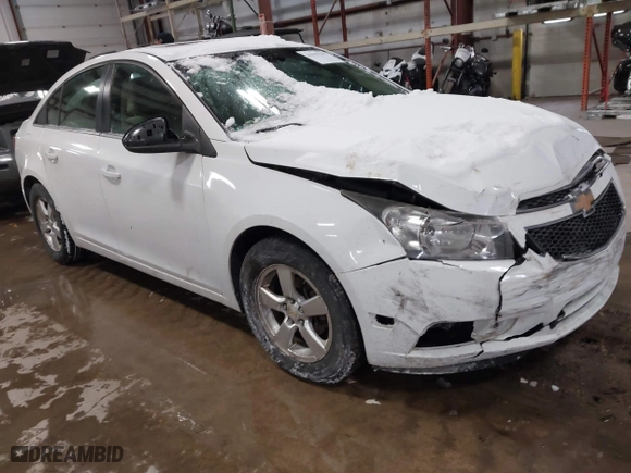 2011 Chevrolet Cruze LT w/2LT with VIN 1G1PG5S99B7134043, listed as a IAAI auction lot 41615137 with 178,658 mi miles. Bid and sale history available at carsss.com. Image 1.