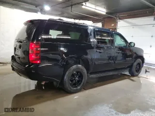 2013 Chevrolet Suburban LT with VIN 1GNSKJE73DR111018, listed as a Copart auction lot 48622865 with 256,055 mi miles and Salvage Title. Bid and sale history available at carsss.com. Image 3.