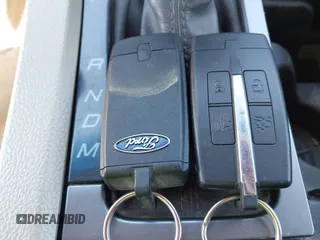 2010 Ford Taurus Limited с VIN 1FAHP2FW7AG105512, выставлен на аукционе IAAI как лот 41773479 с пробегом 143 549 миль миль и . История ставок и продаж доступна на DreamBid. Изображение 11.