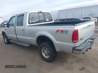 2004 Ford F-350 XL with VIN 1FTSW31P64EB19006, listed as a IAAI auction lot 41452911 with Not provided miles and . Bid and sale history available at DreamBid. Image 3.