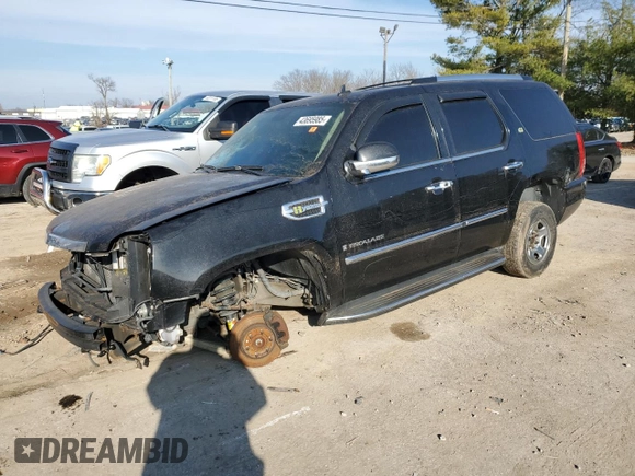 2009 Cadillac Escalade z VIN 1GYFK43589R179670, wystawiony jako Copart lot #43695985 z przebiegiem Nie podano mil oraz Szkoda całkowita • Salvage title. Historia ofert i sprzedaży dostępna na DreamBid. Obrazek 1.