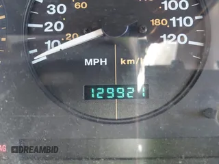 1996 Jeep Grand Cherokee Limited с VIN 1J4GZ78YXTC378363, выставлен на аукционе IAAI как лот 42391787 с пробегом 129 921 миль миль и . История ставок и продаж доступна на DreamBid. Изображение 7.