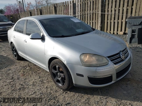 2008 Volkswagen Jetta SE with VIN 3VWRZ71K08M187848, listed as a IAAI auction lot 41918064 with 181,998 mi miles and . Bid and sale history available at DreamBid. Image 1.