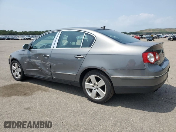 2008 Volkswagen Passat Komfort с VIN WVWAK73C68P082414, выставлен на аукционе Copart как лот 61903505 с пробегом 118 352 миль миль и Списание • Salvage title. История ставок и продаж доступна на DreamBid. Изображение 2.