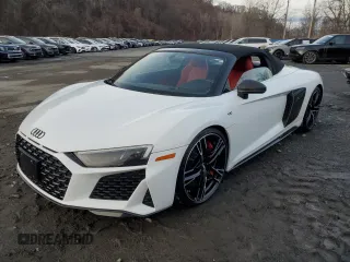 2020 Audi R8 Spyder performance z VIN WUA4BCFX3L7901606, wystawiony jako Copart lot #50161615 z przebiegiem 3 669 mil mil oraz Nie do naprawy • Non repairable. Historia ofert i sprzedaży dostępna na DreamBid. Obrazek 1.