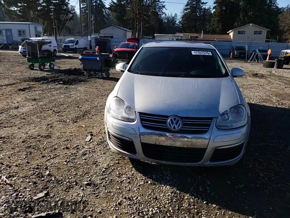 2006 Volkswagen Jetta Sedan 2.5L with VIN 3VWSG71K56M740742, listed as a Copart auction lot 42992575 with 180,726 mi miles and Salvage Title. Bid and sale history available at carsss.com. Image 11.