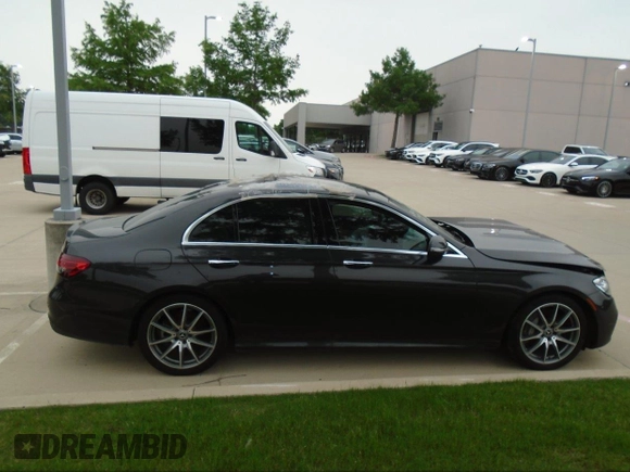 2022 Mercedes-Benz E 350 with VIN W1KZF8DB9NB097118, listed as a IAAI auction lot 42551140 with Not provided miles and . Bid and sale history available at DreamBid. Image 13.