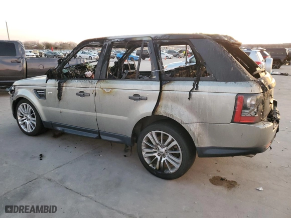 2010 Land Rover Range Rover Sport HSE LUX with VIN SALSK2D48AA232054, listed as a Copart auction lot 42263315 with 0 mi miles and Non Repairable. Bid and sale history available at carsss.com. Image 2.