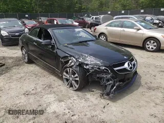 2015 Mercedes-Benz E 400 with VIN WDDKK6FFXFF295735, listed as a Copart auction lot 52134483 with 36,835 mi miles and Salvage title. Bid and sale history available at DreamBid. Image 10.