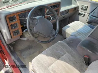 1995 Dodge Dakota z VIN 1B7GL23YXSS155861, wystawiony jako Copart lot #64209414 z przebiegiem 336 037 mil mil oraz Szkoda całkowita • Salvage title. Historia ofert i sprzedaży dostępna na DreamBid. Obrazek 8.