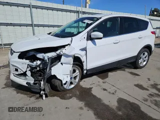 2015 Ford Escape SE with VIN 1FMCU9GX2FUB30481, listed as a Copart auction lot 53916855 with 138,949 mi miles and Salvage Title. Bid and sale history available at carsss.com. Image 1.