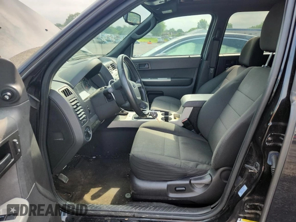 2012 Ford Escape XLT с VIN 1FMCU9DG4CKB47746, выставлен на аукционе Copart как лот 63258185 с пробегом 221 586 миль миль и Чистый • Clean title. История ставок и продаж доступна на DreamBid. Изображение 7.