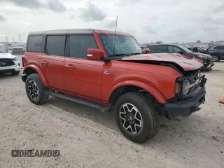 2023 Ford Bronco with VIN 1FMDE5BH6PLB57099, listed as a Copart auction lot 54631625 with 40,074 mi miles and Salvage Title. Bid and sale history available at carsss.com. Image 4.