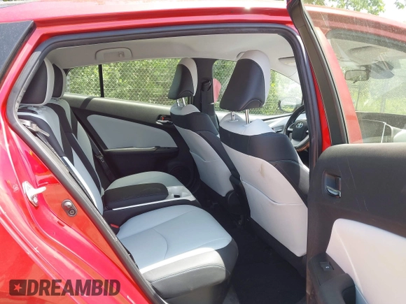 2017 Toyota Prius Plus z VIN JTDKARFP9H3022524, wystawiony jako IAAI lot #42527901 z przebiegiem 44 809 mil mil oraz . Historia ofert i sprzedaży dostępna na DreamBid. Obrazek 8.