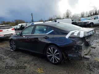 2019 Nissan Altima SR with VIN 1N4BL4CV1KC215327, listed as a Copart auction lot 48922465 with 83,338 mi miles and Salvage Title. Bid and sale history available at carsss.com. Image 2.