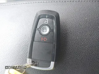 2019 Ford Explorer XLT с VIN 1FM5K8DH7KGA82765, выставлен на аукционе IAAI как лот 42344396 с пробегом 73 074 миль миль и . История ставок и продаж доступна на DreamBid. Изображение 11.