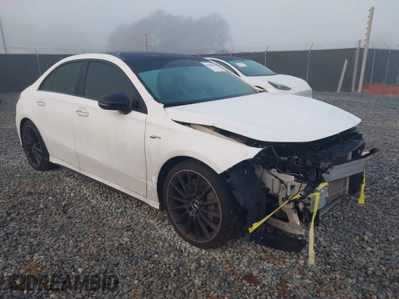 2021 Mercedes-Benz A 35 AMG z VIN W1K3G5BB2MJ266887, wystawiony jako IAAI lot #41509086 z przebiegiem 90 459 mil mil oraz . Historia ofert i sprzedaży dostępna na DreamBid. Obrazek 1.